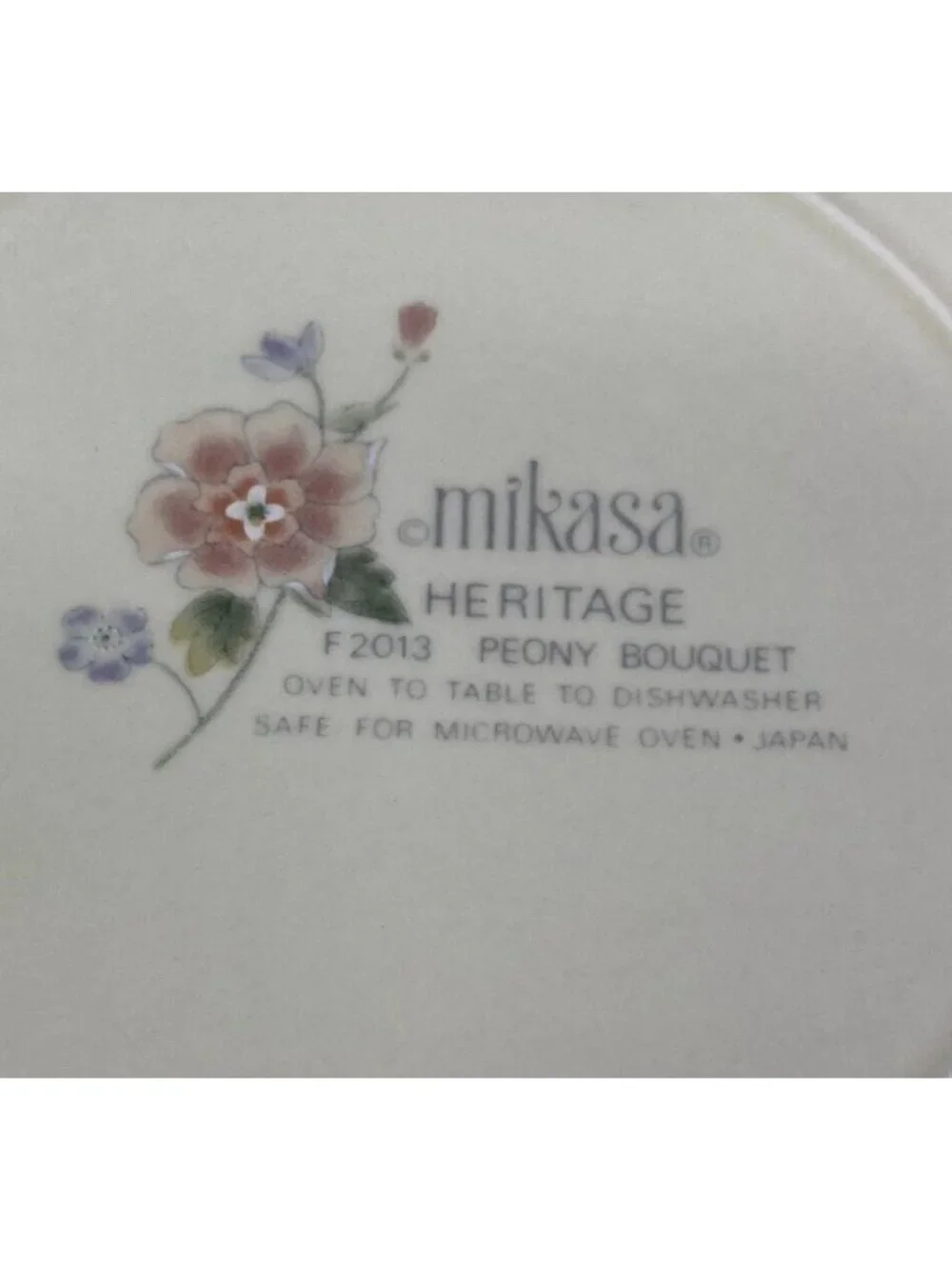 Mikasa PEONY BOUQUET Heritage Peach Blue Flower 1 Dinner Plate & 1 Salad Plate